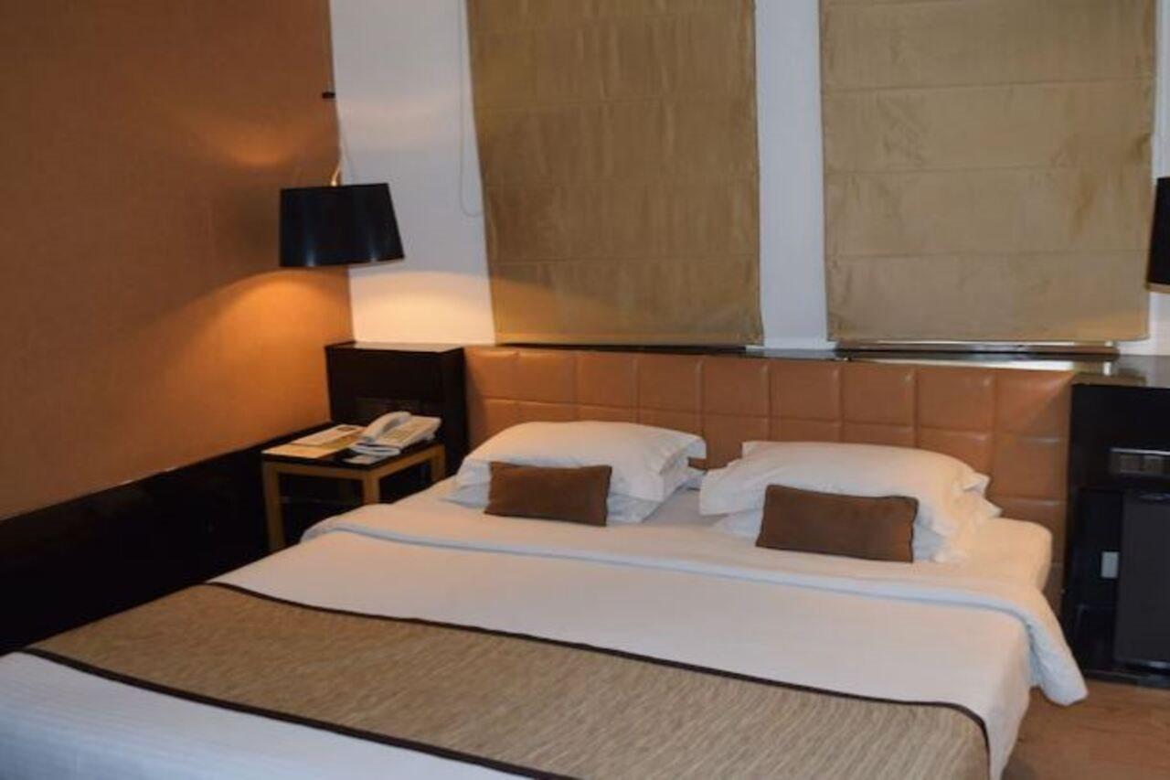 Hotel Palace Heights