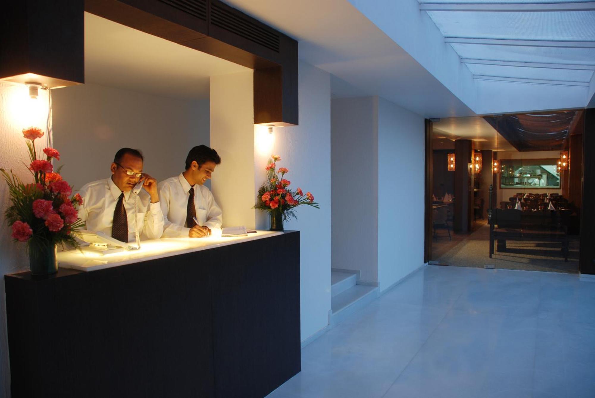 Hotel Palace Heights 3*