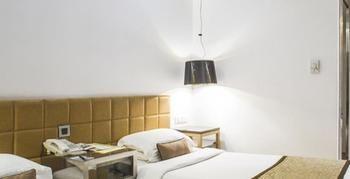 Palace Heights Hotel New Delhi