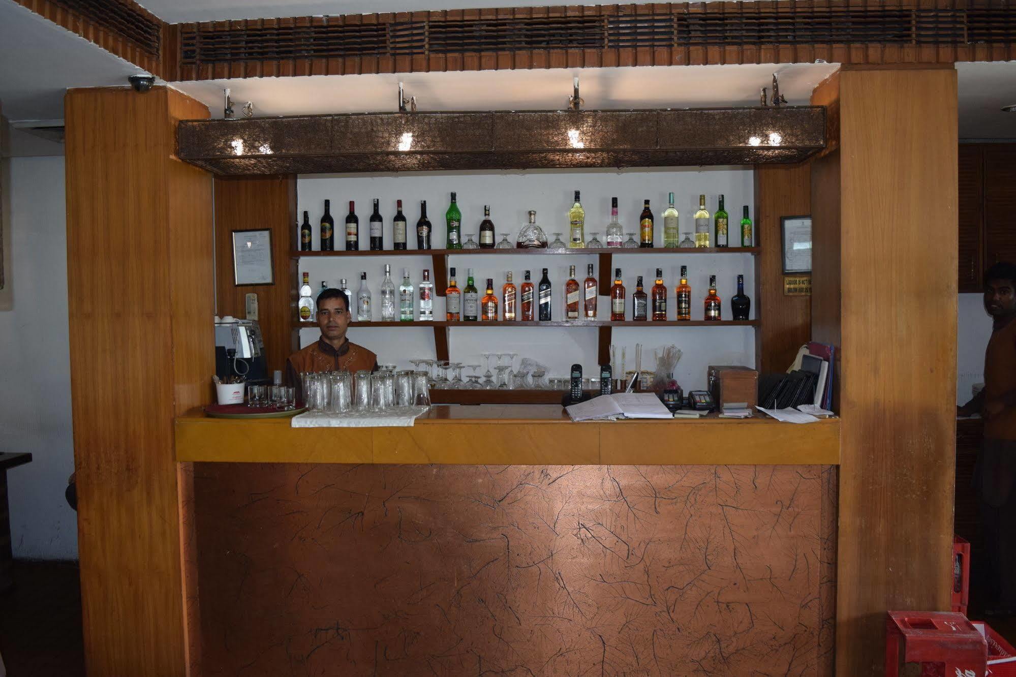 Palace Heights Hotel New Delhi